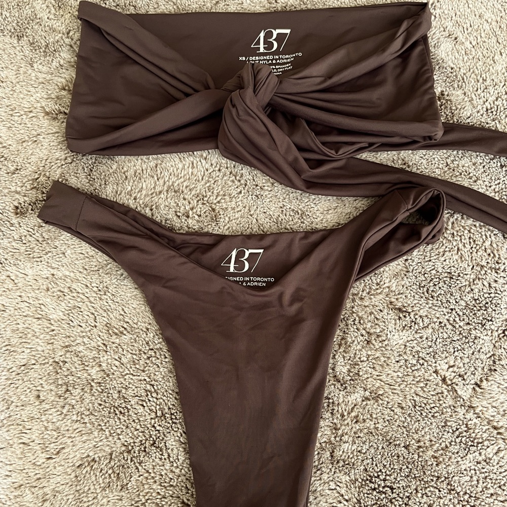 NWOT XS 437 Bikini Set in Espresso